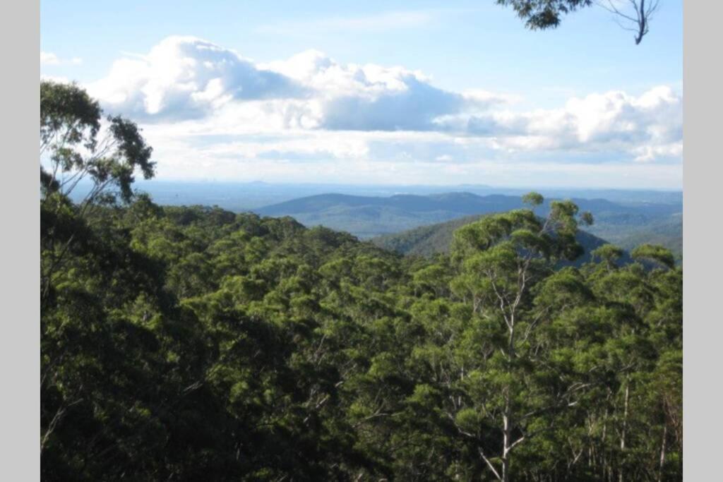Bundara - Idyllic Getaway In The Mountains Apartment ภูเขาแทมโบรีน ภายนอก รูปภาพ