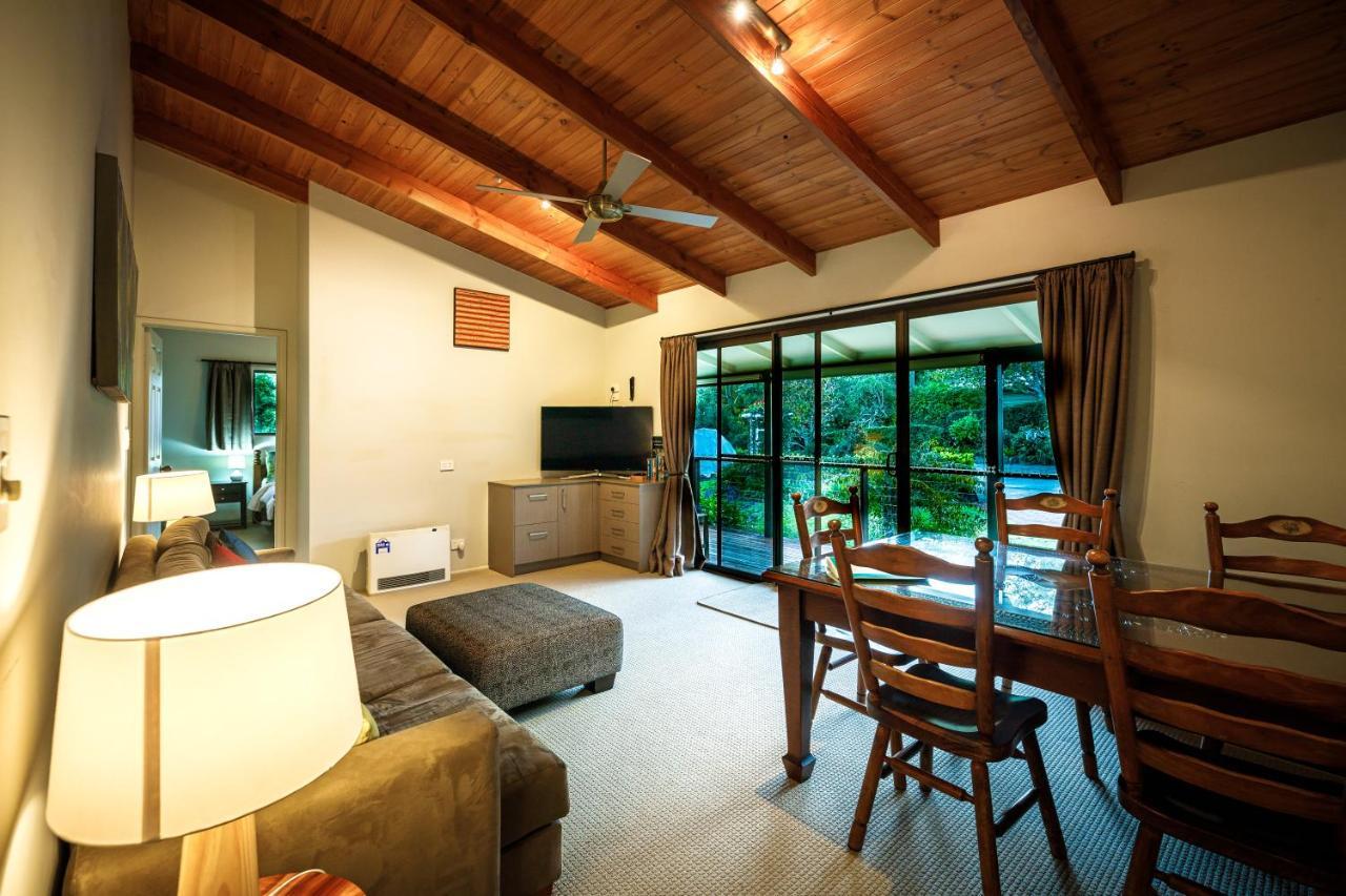Bundara - Idyllic Getaway In The Mountains Apartment ภูเขาแทมโบรีน ภายนอก รูปภาพ